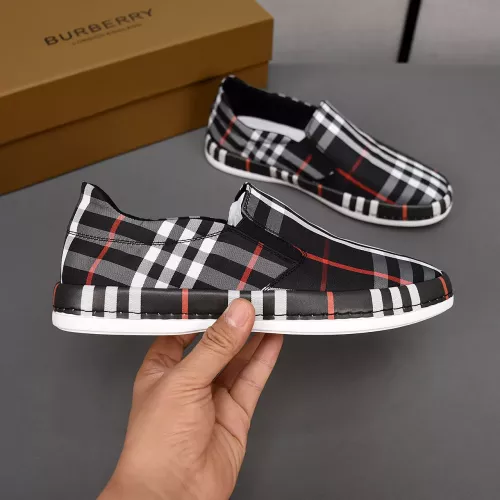 Replica Burberry Casual Shoes For Men #1303164 $76.00 USD for Wholesale