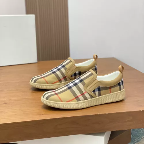 Replica Burberry Casual Shoes For Men #1303258 $72.00 USD for Wholesale