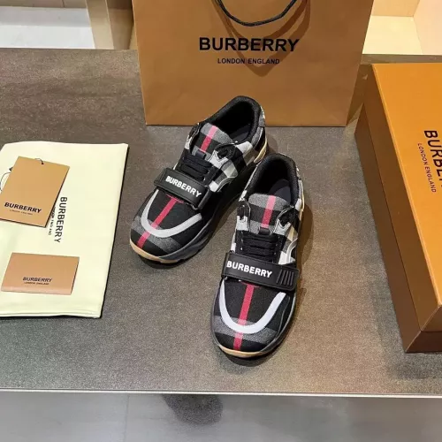 Replica Burberry Casual Shoes For Men #1303428 $118.00 USD for Wholesale