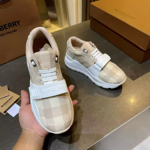 Replica Burberry Casual Shoes For Women #1303457 $118.00 USD for Wholesale