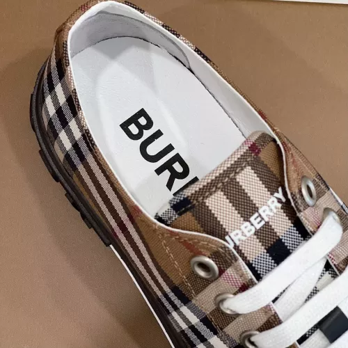 Replica Burberry Casual Shoes For Men #1303473 $76.00 USD for Wholesale