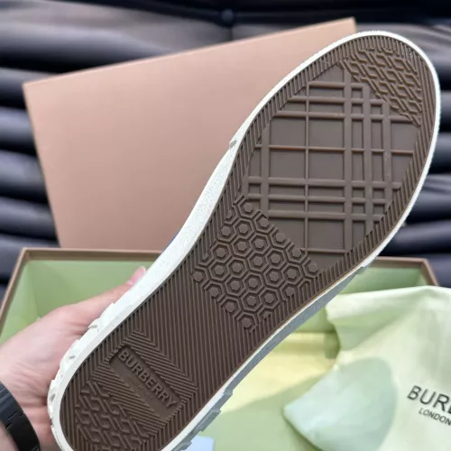 Replica Burberry Casual Shoes For Men #1303525 $80.00 USD for Wholesale