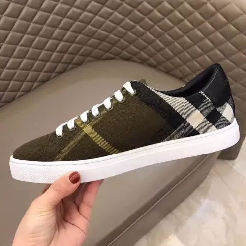 Replica Burberry Casual Shoes For Men #1303542 $76.00 USD for Wholesale