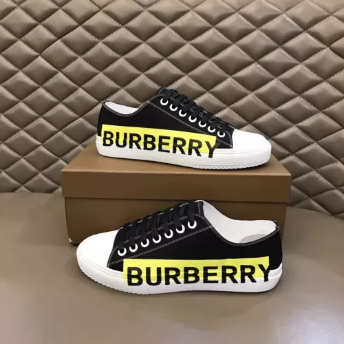 Burberry Casual Shoes For Men #1303552