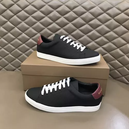 Burberry Casual Shoes For Men #1303557