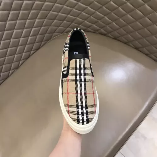 Replica Burberry Casual Shoes For Men #1303582 $76.00 USD for Wholesale