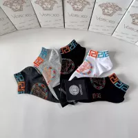 $27.00 USD Versace Socks #1300583