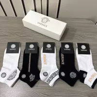 $25.00 USD Versace Socks #1300601