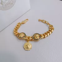 $60.00 USD Versace Bracelets #1302165