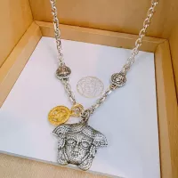 $64.00 USD Versace Necklaces #1302302