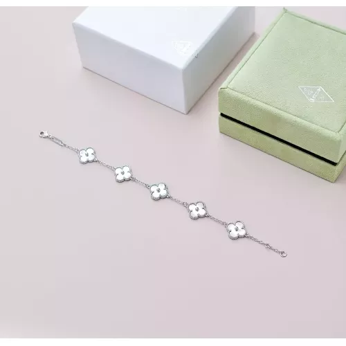 Replica Van Cleef & Arpels Bracelets For Women #1313626 $22.00 USD for Wholesale