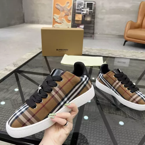 Replica Burberry Casual Shoes For Men #1318511 $76.00 USD for Wholesale