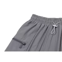 $48.00 USD Thom Browne TB Pants For Men #1316561