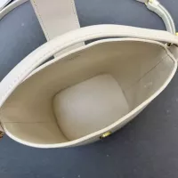 $82.00 USD Celine AAA Quality Messenger Bags For Women #1320078