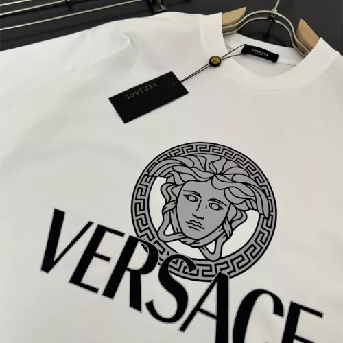 Replica Versace T-Shirts Short Sleeved For Unisex #1322143 $45.00 USD for Wholesale