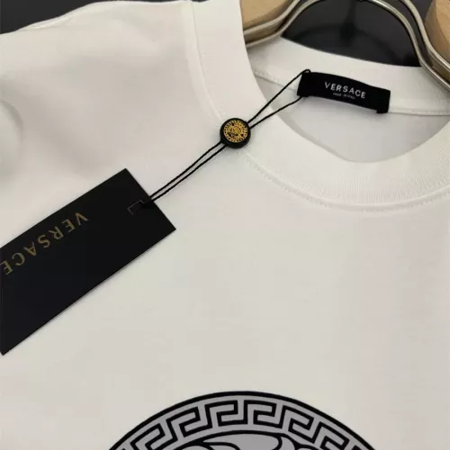 Replica Versace T-Shirts Short Sleeved For Unisex #1322143 $45.00 USD for Wholesale