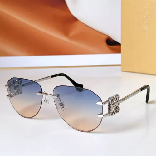 LOEWE AAA Quality Sunglasses #1323579