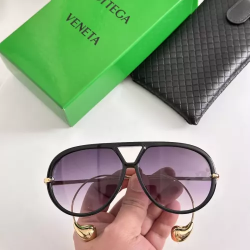 Bottega Veneta AAA Quality Sunglasses #1324382