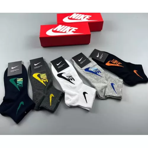Replica Nike Socks #1324928 $25.00 USD for Wholesale