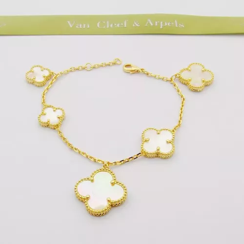 Van Cleef & Arpels Bracelets For Women #1326272