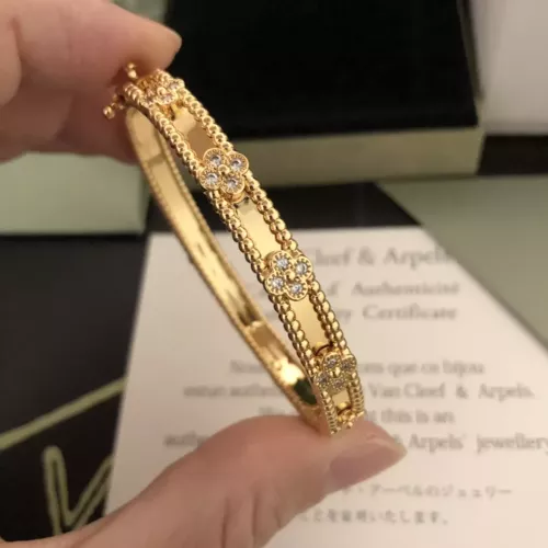 Replica Van Cleef & Arpels Bracelets #1327285 $34.00 USD for Wholesale