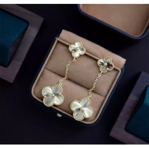 Van Cleef & Arpels Earrings For Women #1327667