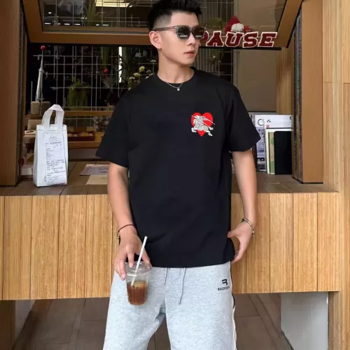 Replica Burberry T-Shirts Short Sleeved For Unisex #1327979 $34.00 USD for Wholesale