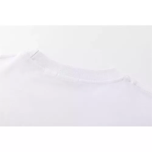 Replica Off-White T-Shirts Short Sleeved For Unisex #1328304 $32.00 USD for Wholesale