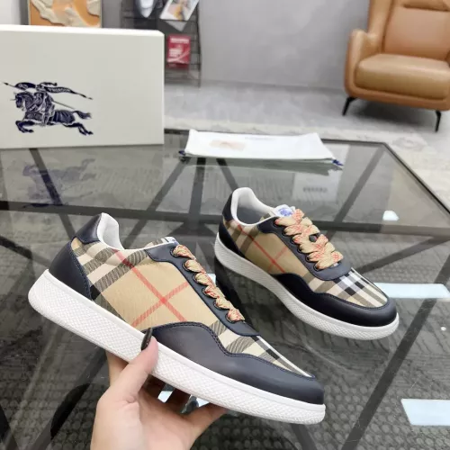 Replica Burberry Casual Shoes For Men #1330232 $76.00 USD for Wholesale