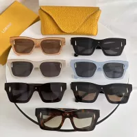 $60.00 USD LOEWE AAA Quality Sunglasses #1324108