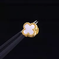 $32.00 USD Van Cleef & Arpels Earrings For Women #1326417