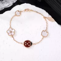 $34.00 USD Van Cleef & Arpels Bracelets For Women #1326562