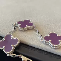 $76.00 USD Van Cleef & Arpels Bracelets For Women #1327049