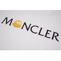 $32.00 USD Moncler T-Shirts Short Sleeved For Unisex #1328272