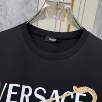 $68.00 USD Versace T-Shirts Short Sleeved For Unisex #1328737
