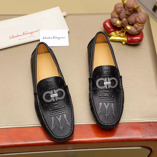 Salvatore Ferragamo Leather Shoes For Men #1330814