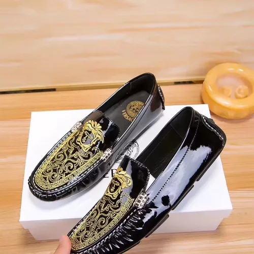 Versace Leather Shoes For Men #1330826