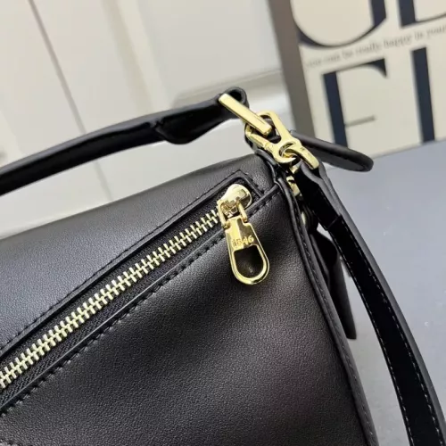 Replica LOEWE AAA Quality Messenger Bags For Women #1330885 $108.00 USD for Wholesale