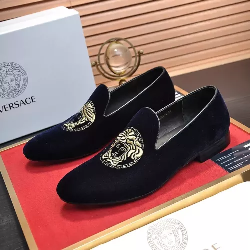 Versace Leather Shoes For Men #1331030
