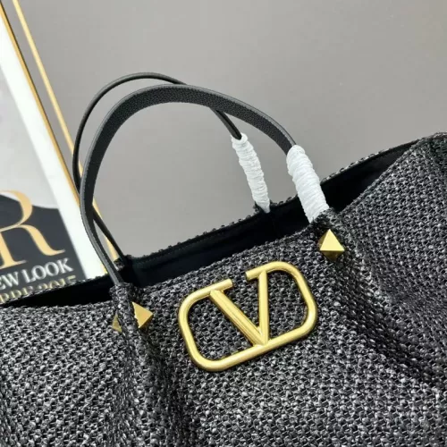 Replica Valentino AAA Quality Handbags For Women #1331306 $105.00 USD for Wholesale