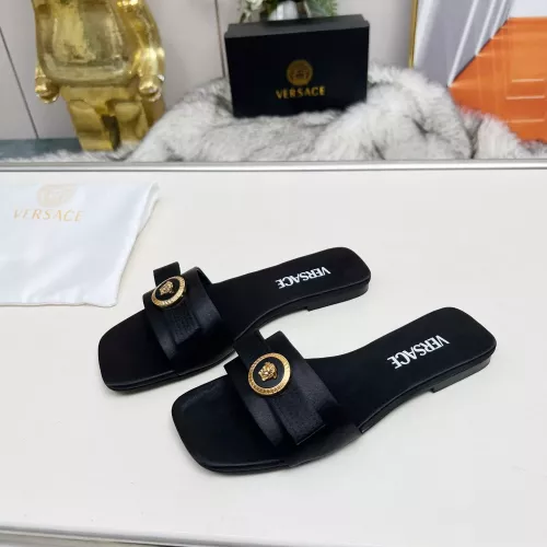 Versace Slippers For Women #1331564