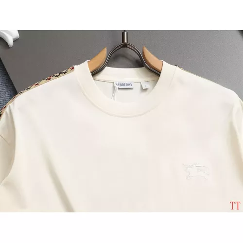 Replica Burberry T-Shirts Short Sleeved For Unisex #1335425 $39.00 USD for Wholesale