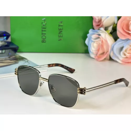 Bottega Veneta AAA Quality Sunglasses #1335868