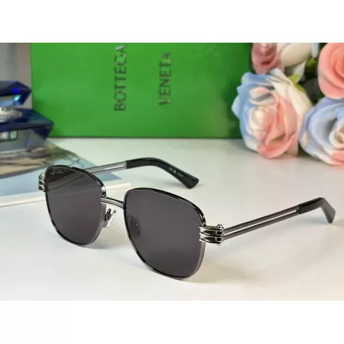 Bottega Veneta AAA Quality Sunglasses #1335870