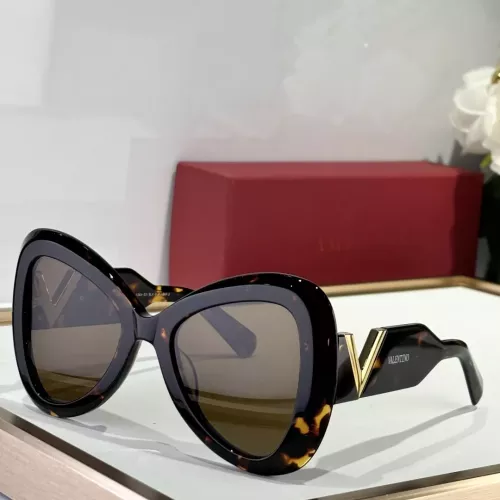 Valentino AAA Quality Sunglasses #1337393