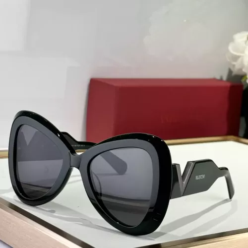 Valentino AAA Quality Sunglasses #1337395