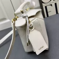 $108.00 USD LOEWE AAA Quality Messenger Bags For Women #1330880
