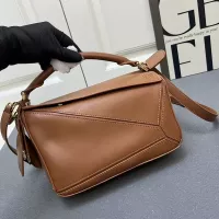 $108.00 USD LOEWE AAA Quality Messenger Bags For Women #1330882
