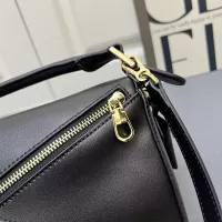 $108.00 USD LOEWE AAA Quality Messenger Bags For Women #1330885