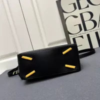 $108.00 USD LOEWE AAA Quality Messenger Bags For Women #1330885